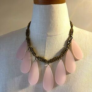 CHICOS pink quarts Large Tear drop shapes crunchy necklace on brass color beads
